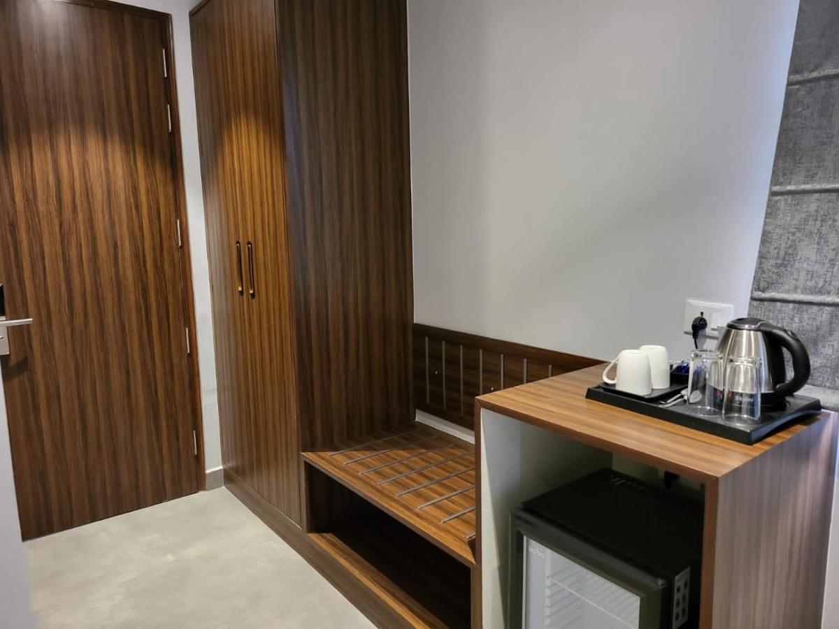 Belvedere Suites 그레이터 노이다 외부 사진