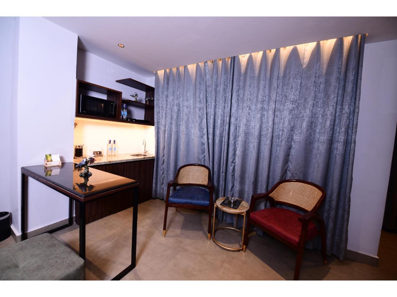 Belvedere Suites 그레이터 노이다 외부 사진