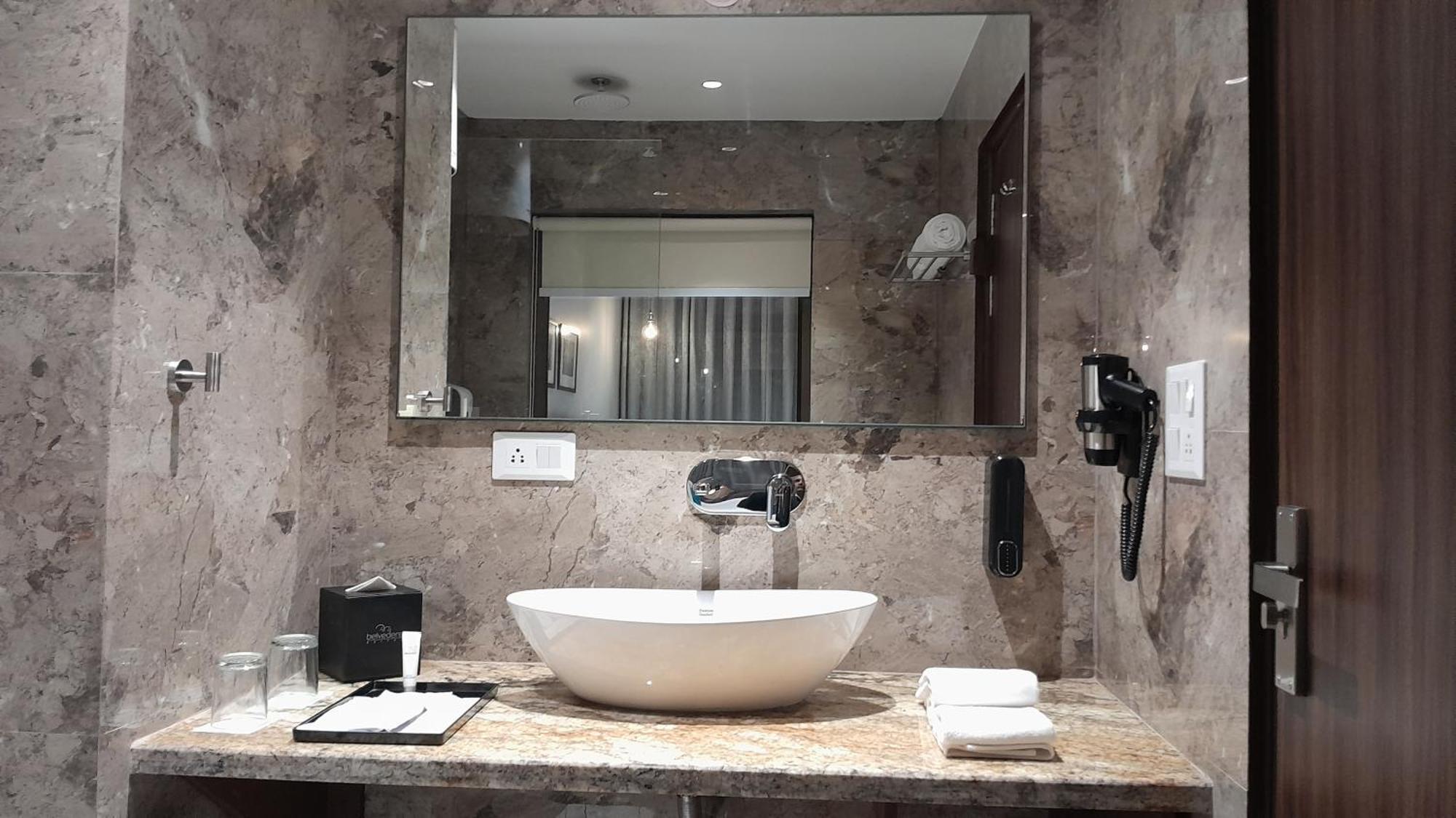 Belvedere Suites 그레이터 노이다 외부 사진