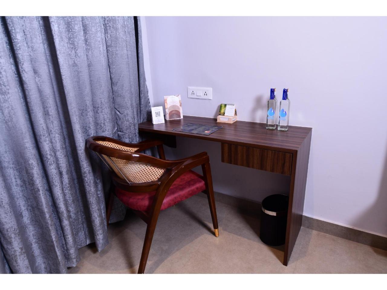 Belvedere Suites 그레이터 노이다 외부 사진